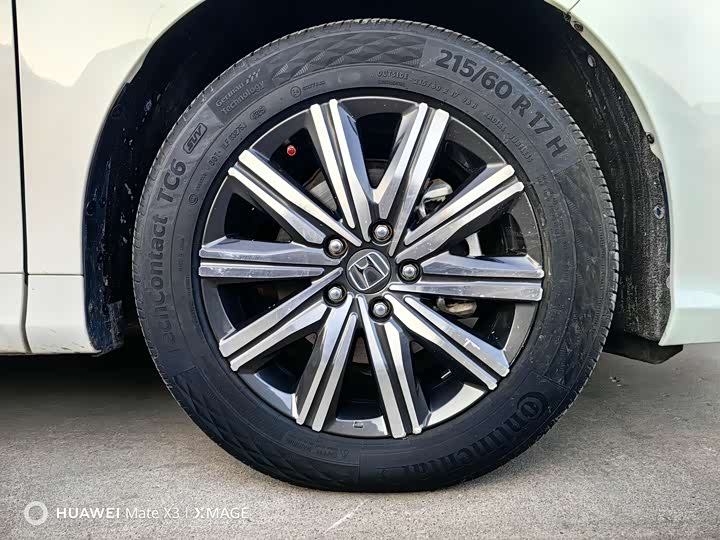 Фото 7 - Honda Odyssey