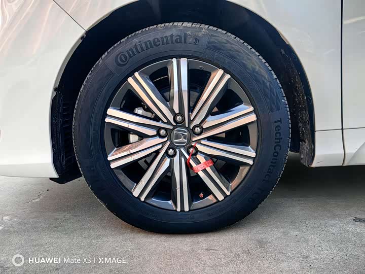 Фото 8 - Honda Odyssey