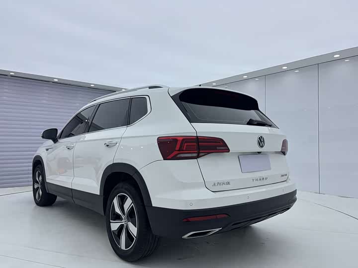 Фото 9 - Volkswagen Tharu