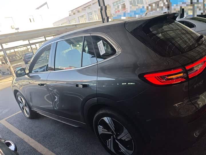 Фото 5 - Geely Galaxy E5