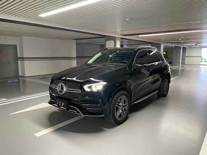 Фото 1 - Mercedes-Benz GLE-Class