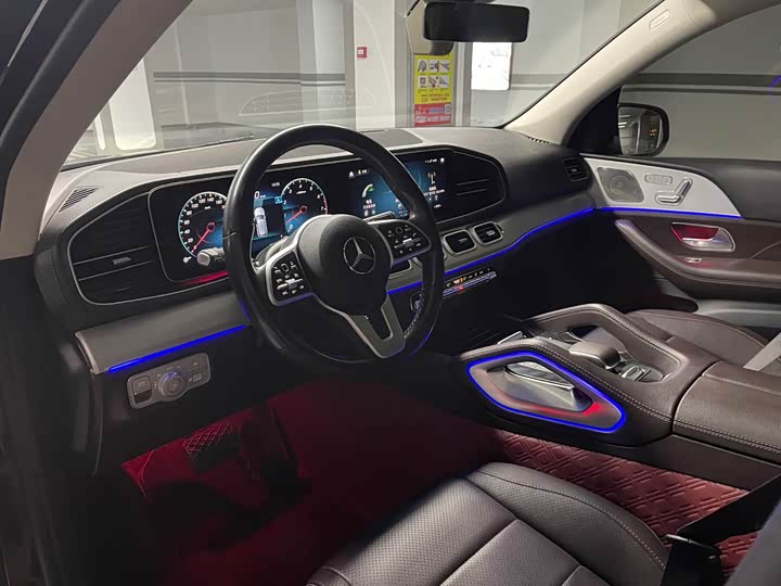 Фото 9 - Mercedes-Benz GLE-Class