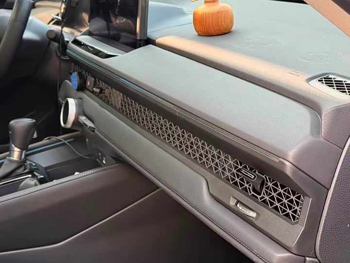 Фото 8 - Honda Accord