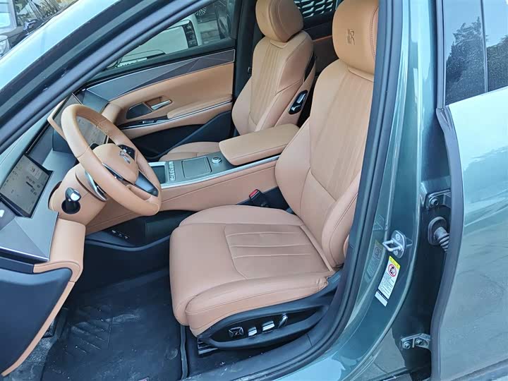 Фото 8 - BYD Han L