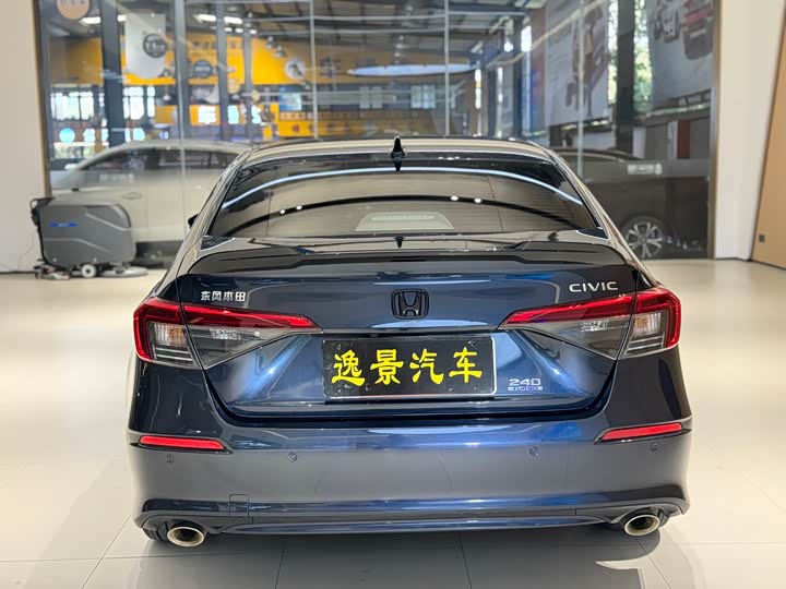 Фото 4 - Honda Civic