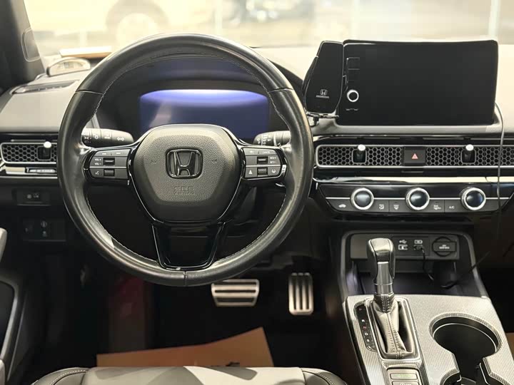 Фото 7 - Honda Civic