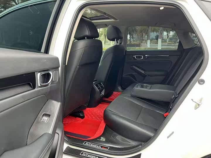 Фото 6 - Honda Integra