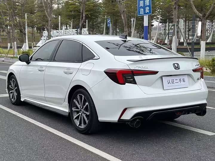 Фото 7 - Honda Integra