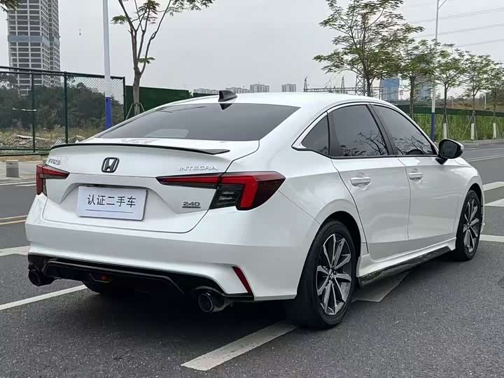 Фото 9 - Honda Integra