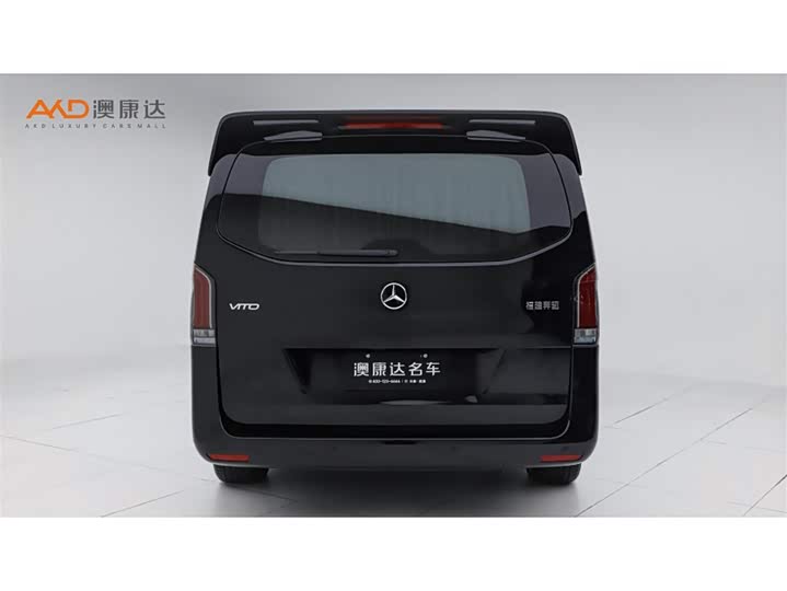 Фото 4 - Mercedes-Benz Vito