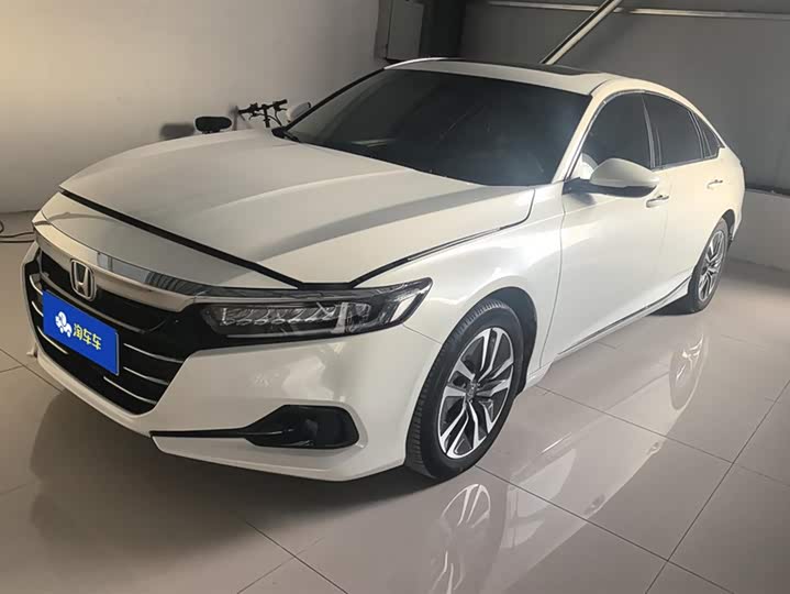 Фото 1 - Honda Accord