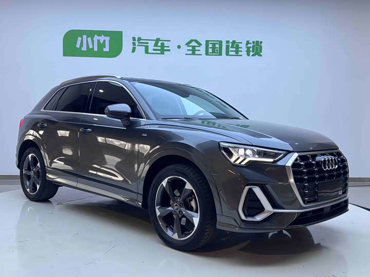 Фото 3 - Audi Q3