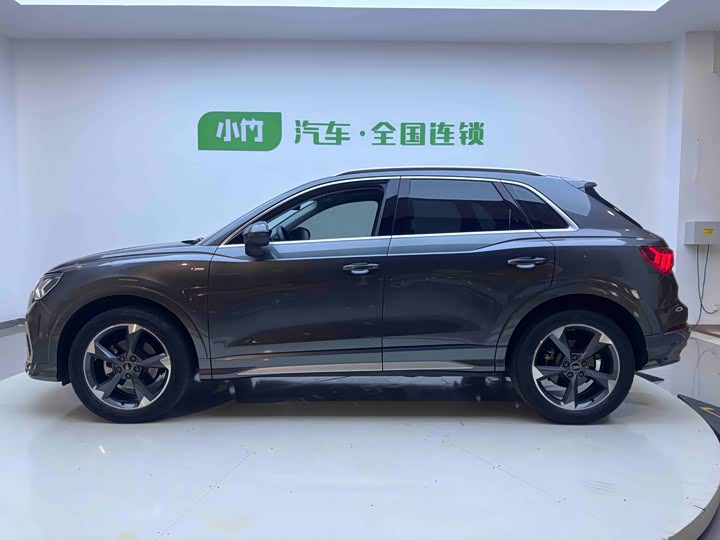 Фото 7 - Audi Q3