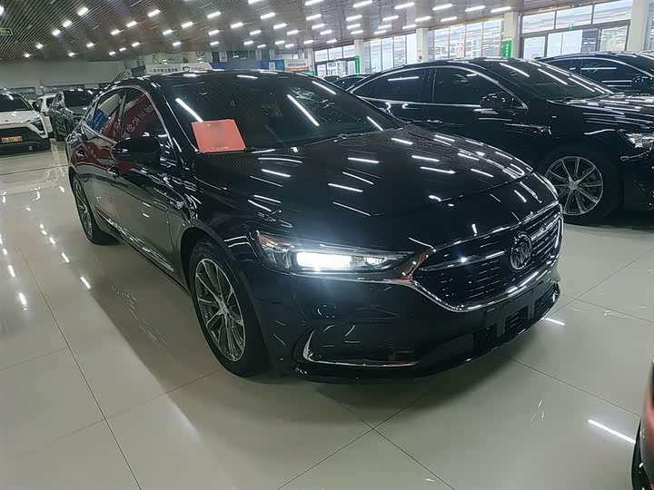 Фото 4 - Buick LaCrosse