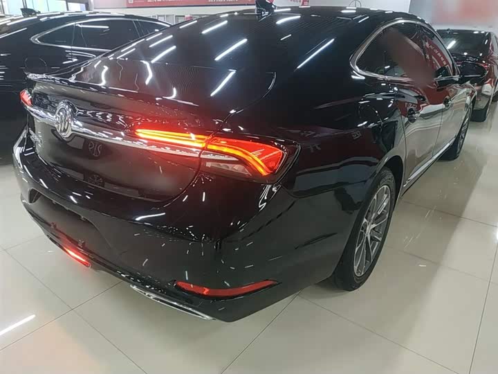 Фото 7 - Buick LaCrosse