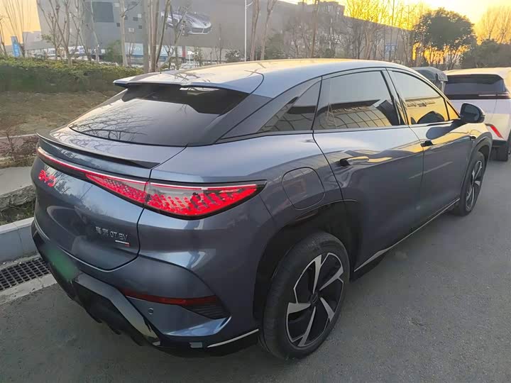 Фото 7 - BYD Sea Lion 07 EV