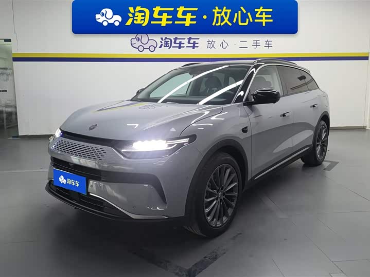 Фото 1 - Leapmotor C11