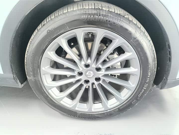 Фото 6 - Leapmotor C11