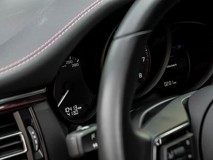 Фото 7 - Porsche Macan