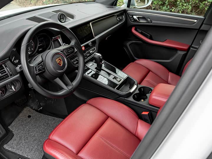 Фото 9 - Porsche Macan