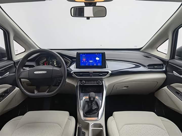 Фото 5 - Maxus G50