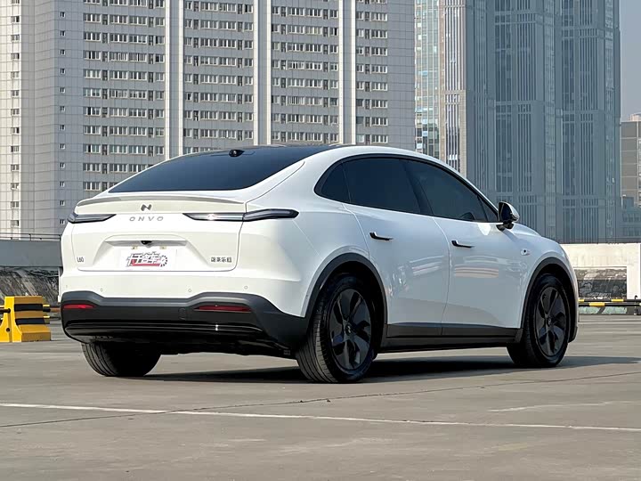 Фото 5 - Nio Onvo L60