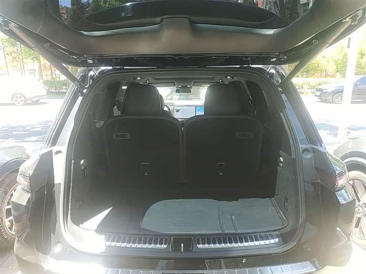 Фото 9 - LiXiang L9