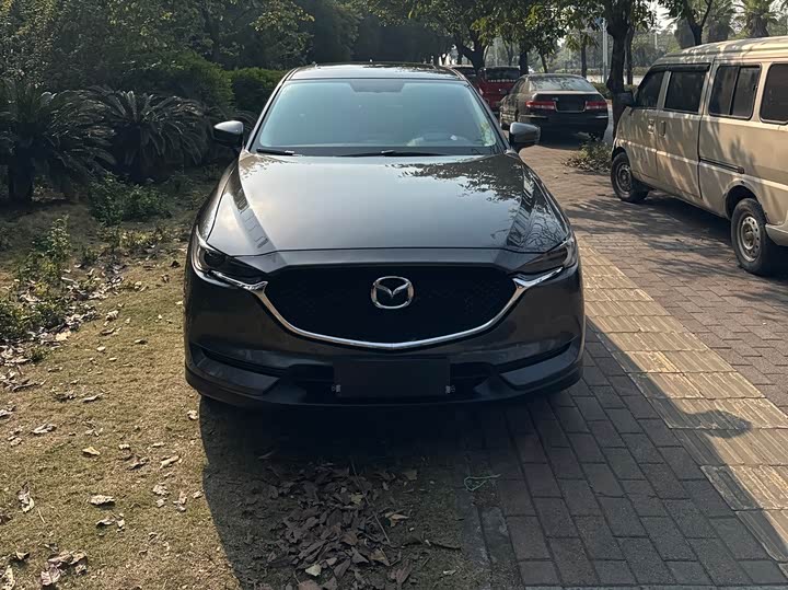 Фото 2 - Mazda CX-5