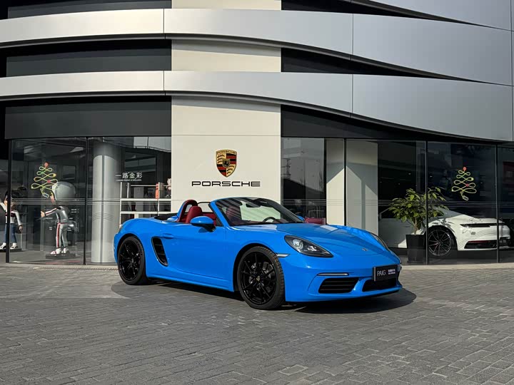 Фото 3 - Porsche 718