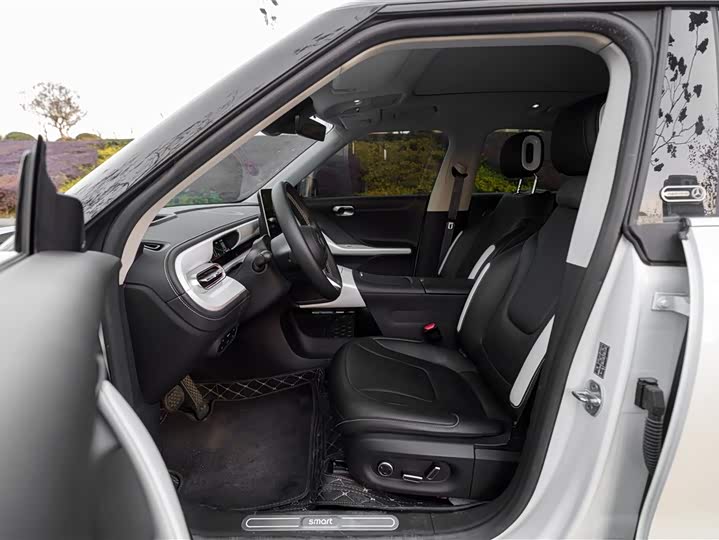 Фото 9 - Smart #1