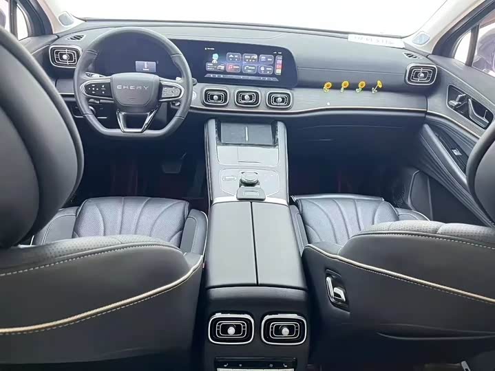 Фото 4 - Chery Tiggo 9