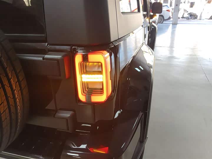 Фото 8 - BAIC Beijing BJ40