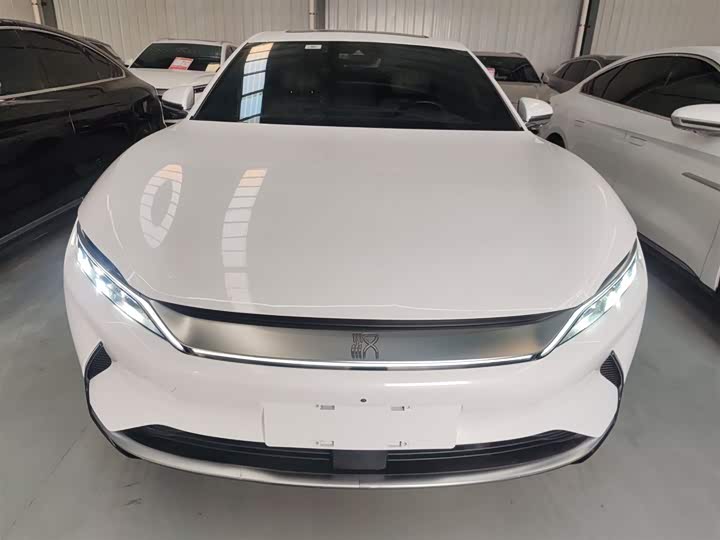 Фото 3 - BYD Han