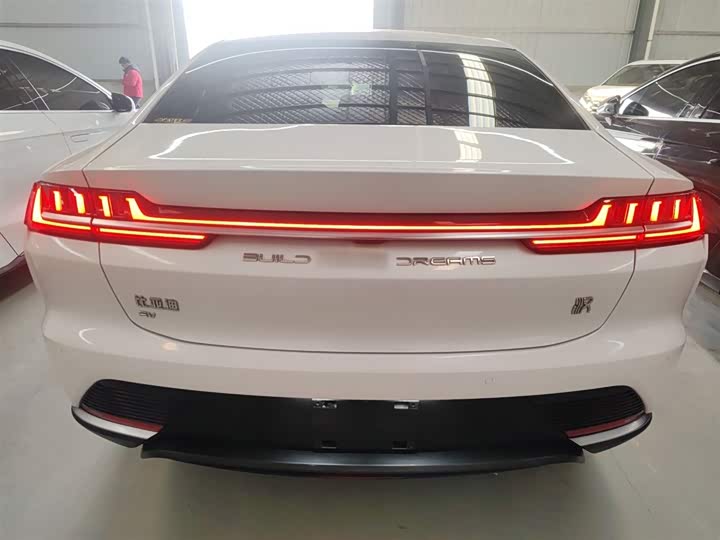 Фото 6 - BYD Han