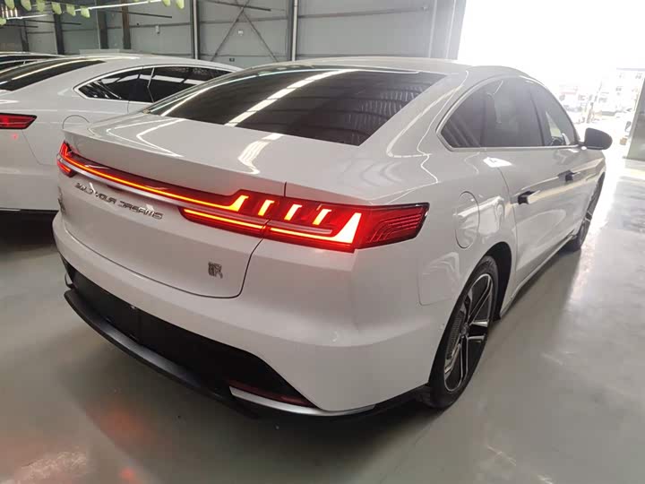 Фото 7 - BYD Han