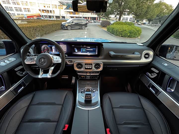 Фото 6 - Mercedes-Benz G-Class AMG