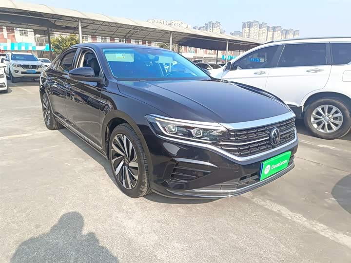 Фото 4 - Volkswagen Passat