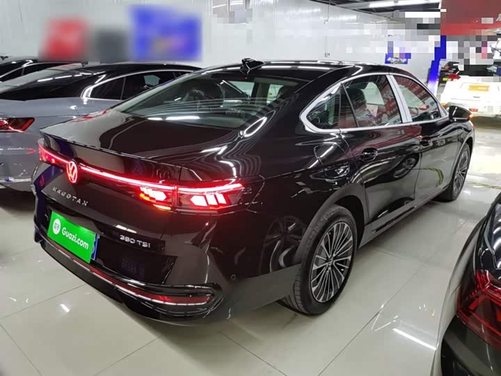 Фото 7 - Volkswagen Magotan