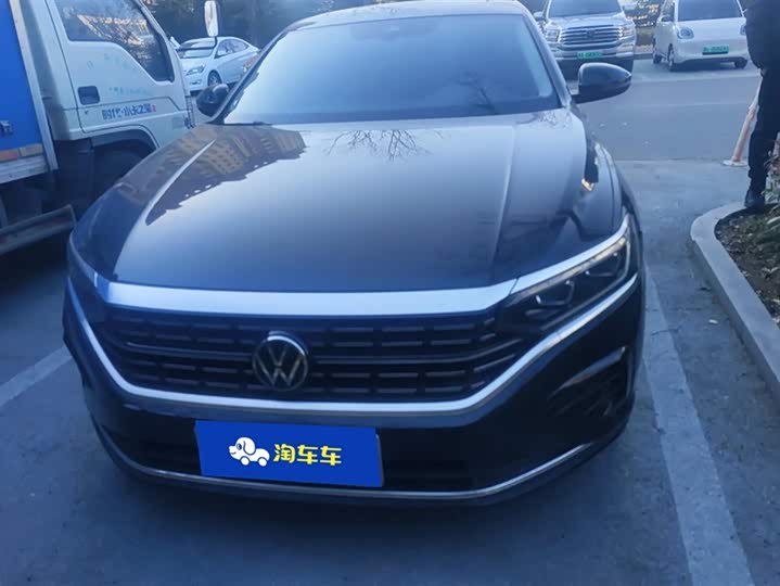 Фото 2 - Volkswagen Passat