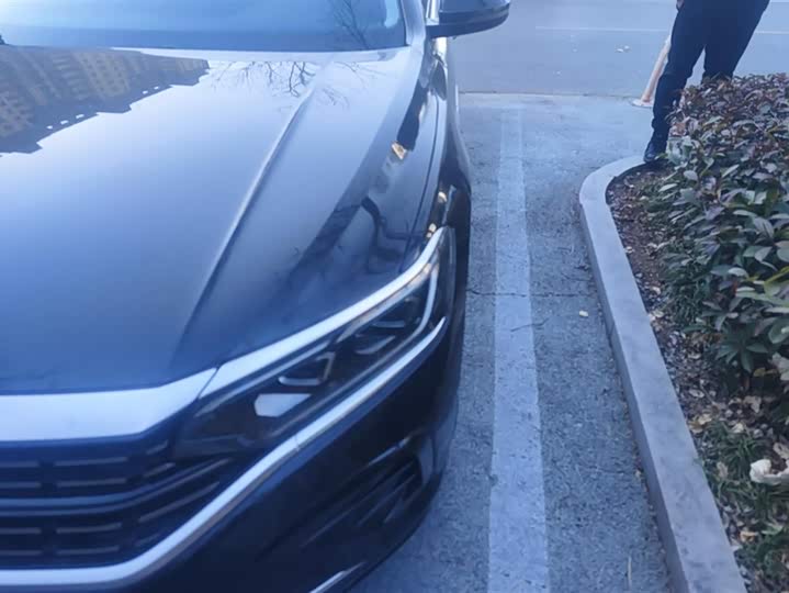 Фото 5 - Volkswagen Passat