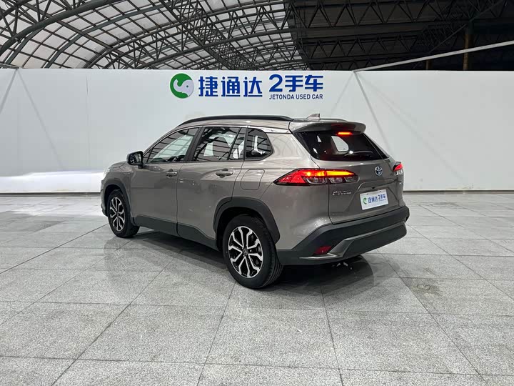 Фото 7 - Toyota Frontlander