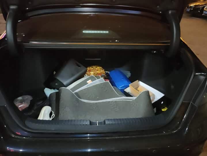 Фото 4 - Honda Accord