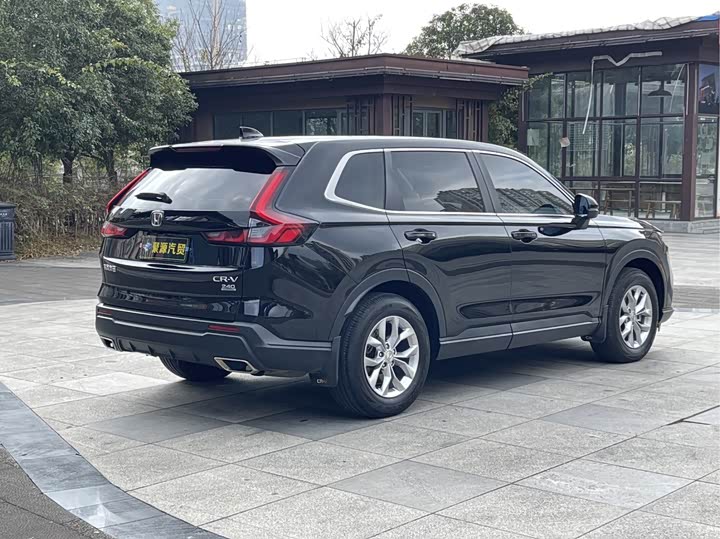 Фото 6 - Honda CR-V