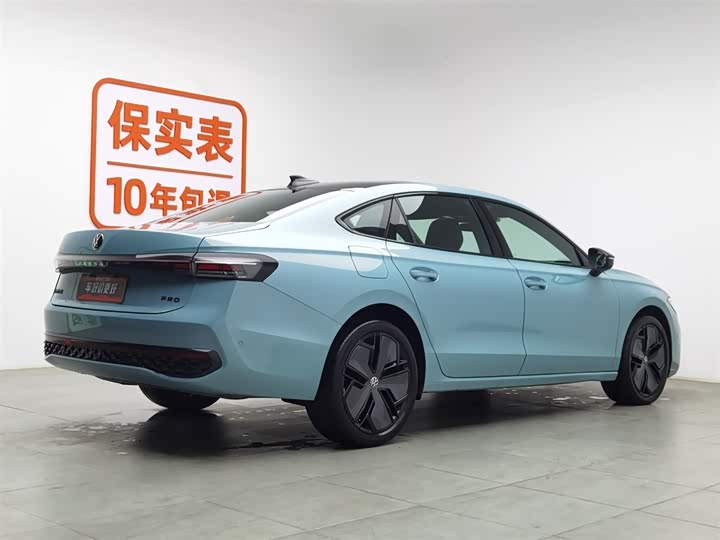 Фото 2 - Volkswagen Passat