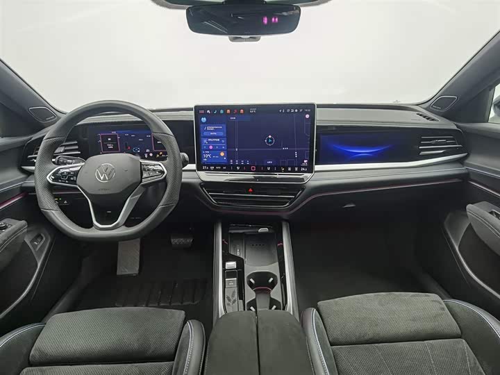 Фото 5 - Volkswagen Passat