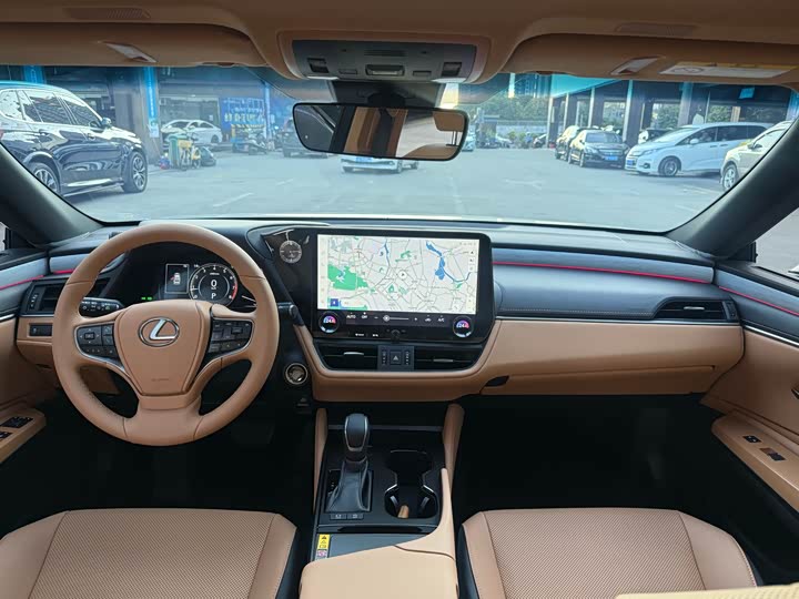 Фото 6 - Lexus ES