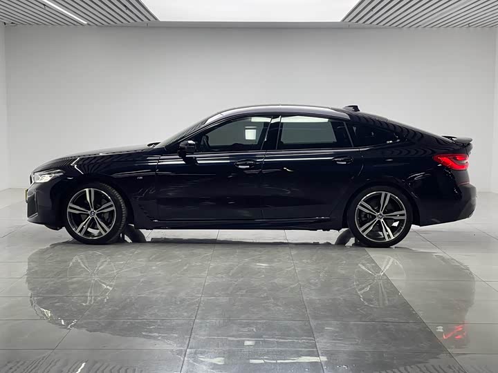 Фото 7 - BMW 6 Series GT