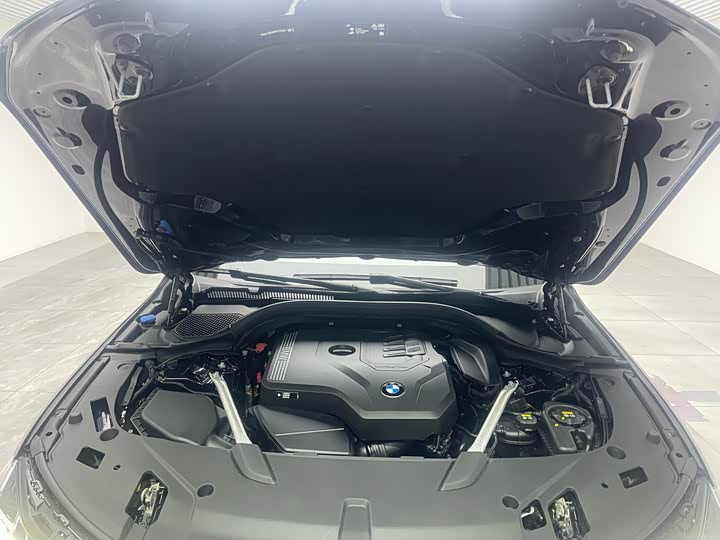 Фото 9 - BMW 6 Series GT