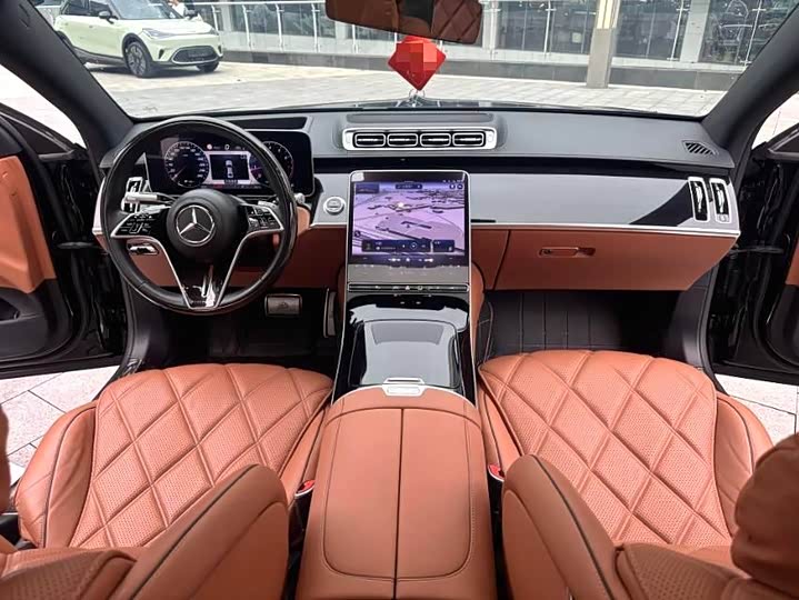 Фото 6 - Mercedes-Benz Maybach S-Class