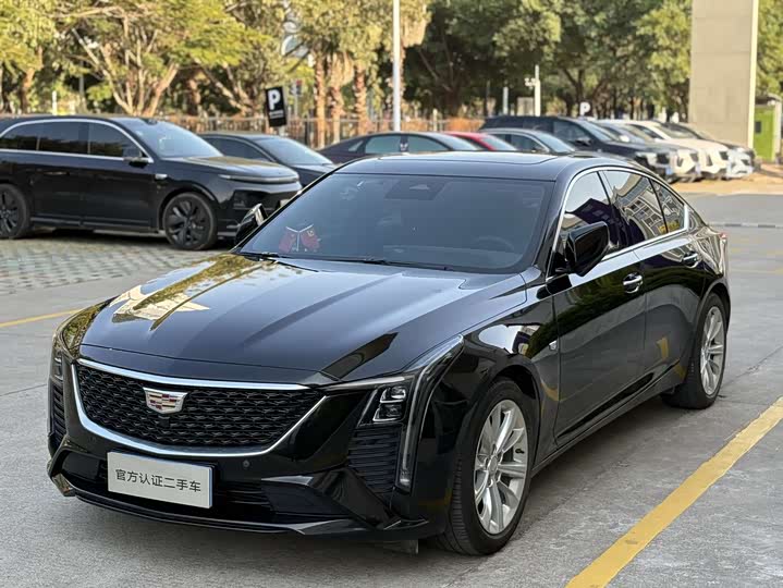 Фото 1 - Cadillac CT5